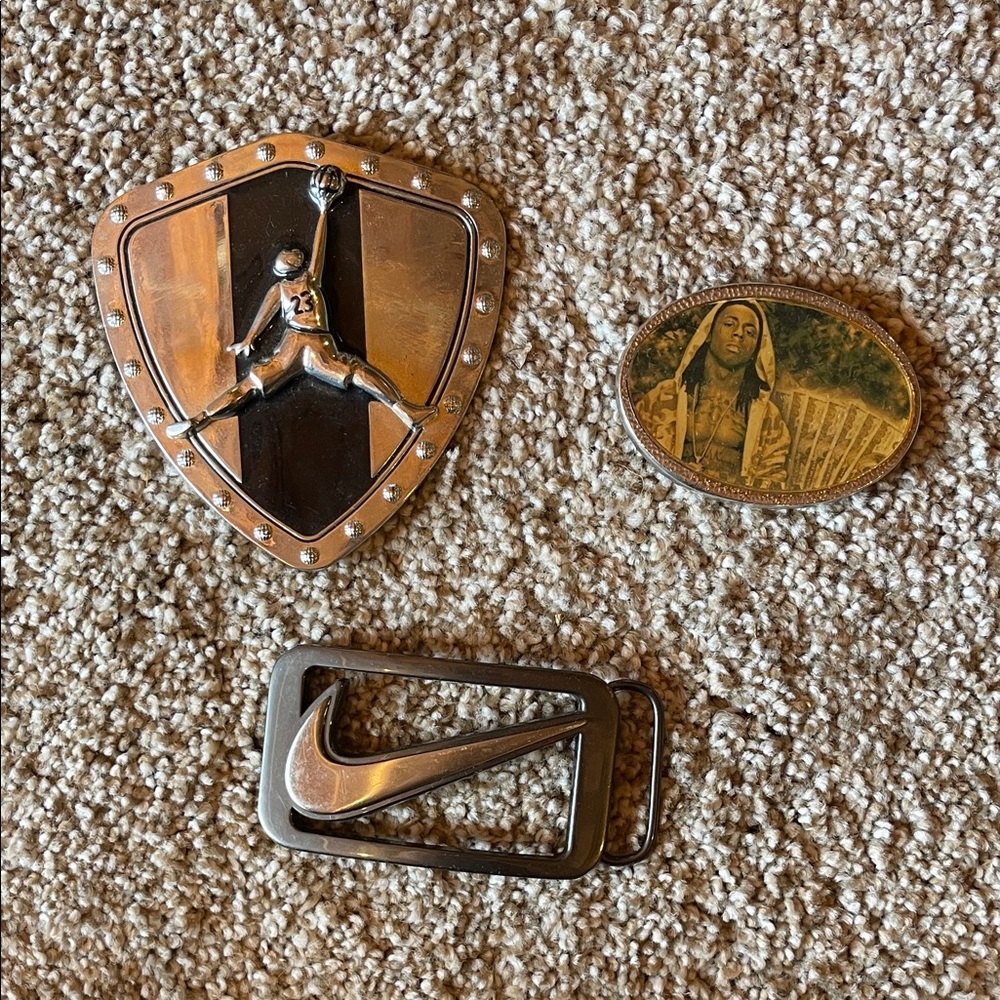 Nike Silver Swoosh Belt Buckle - Men's Accessory